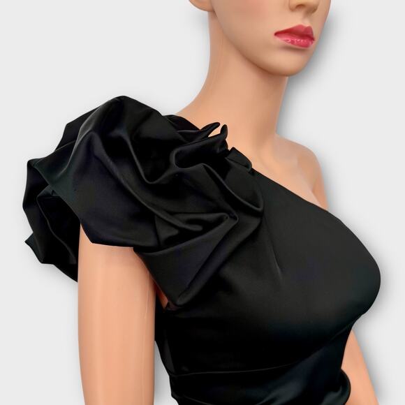 Cache Black Satin One Shoulder Ruched Cocktail Dress Size 4 Bow Accent Y2K Glam - Picture 2 of 16